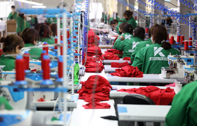 В Рустави открылась новая швейная фабрика