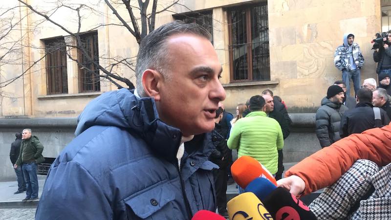 Пятый раунд переговоров между правящей партией и оппозиционными партиями не состоится