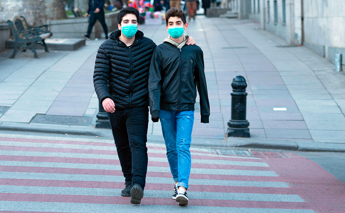 Грузия упрощает правила въезда для граждан России, Армении, Азербайджана, Беларуси и Украины, заявила глава правительства Грузии Ираклий Гарибашвили. Ранее граждане этих стран могли попасть в Грузию только при наличии документа о полной вакцинации. "Армения, Азербайджан, Украина, Россия и Беларусь пополнили список стран, граждане которых смогут въезжать в Грузию по ПЦР-тесту с 1 марта. На сухопутных границах мы по-прежнему сохраняем действующий на сегодняшний день режим", – заявил Гарибашвили. Читать далее: https://sputnik-georgia.ru/economy/20210224/250989156/Gruziya-uprostila-vezd-dlya-grazhdan-Rossii-Armenii-i-Ukrainy.html