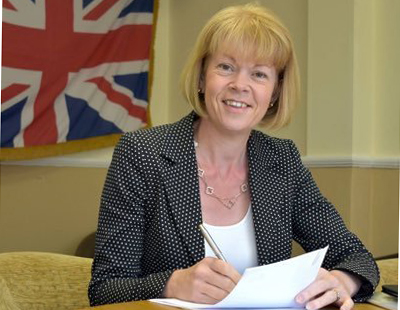 Государственный министр Великобритании Венди Мортон находится с визитом в Грузии