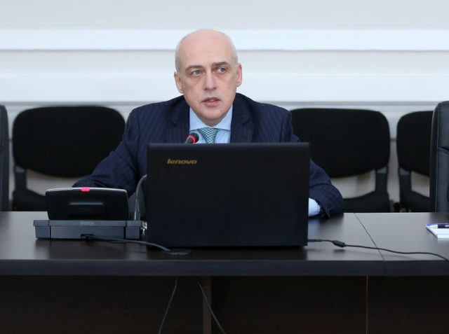 Правительство Грузии в качестве компромисса предлагает проходной барьер в 3%