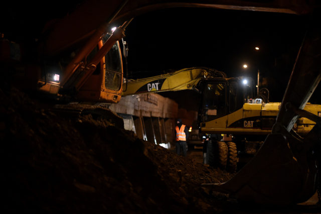 В Тбилиси на дороге Багеби-Цхнети возводится защитная стена