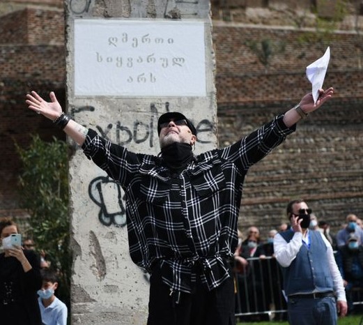«Уцноби» собрал многотысячный митинг в Тбилиси