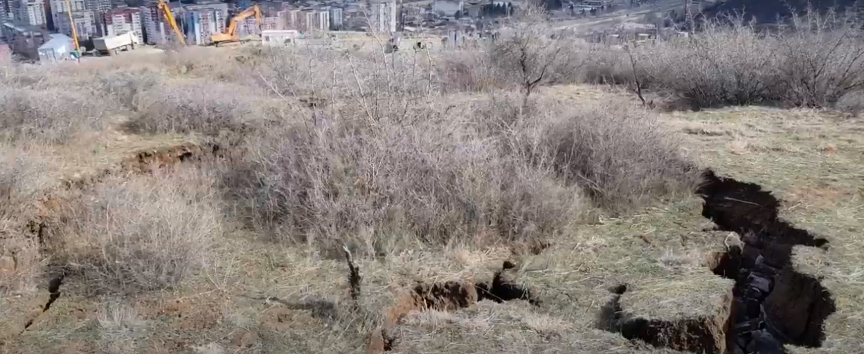 Каха Каладзе рассказал о ситуации в зоне оползня в Вашлиджвари