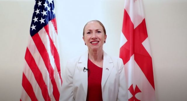 Келли Дегнан объяснила, почему США пока не вводят санкций против властей Грузии