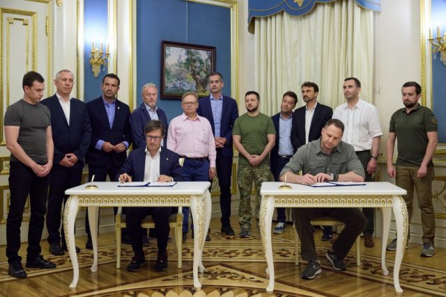 В Киеве подписан меморандум с Eurocities о поддержке восстановления украинских городов