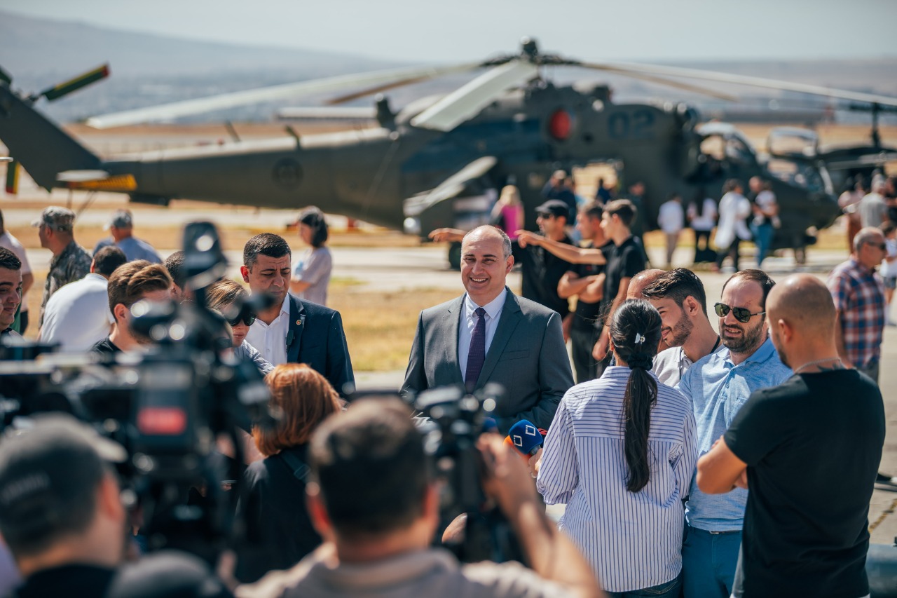 19 сентября Грузия отмечает день военной авиации