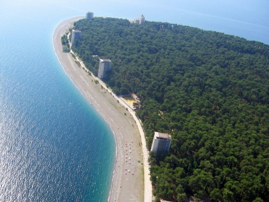 Для чего нужна Москве Пицунда