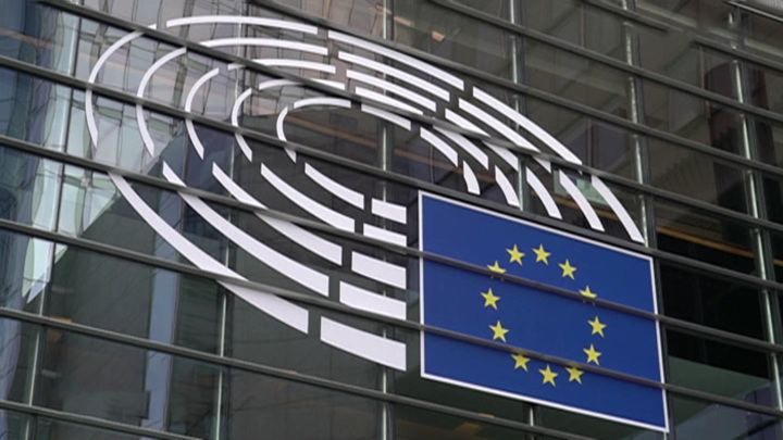 ЕС: Законопроект "О деолигархизации"должен быть оценен Венецианской комиссией