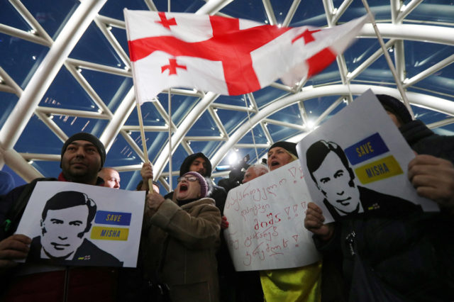 Акции в поддержку Саакашвили прошли в разных городах по всему миру