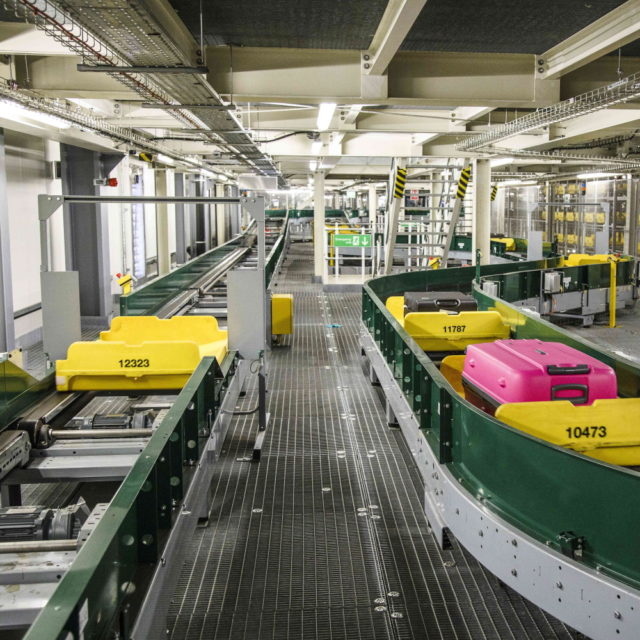 В тбилисском международном аэропорту проверять багаж будут по новой системе