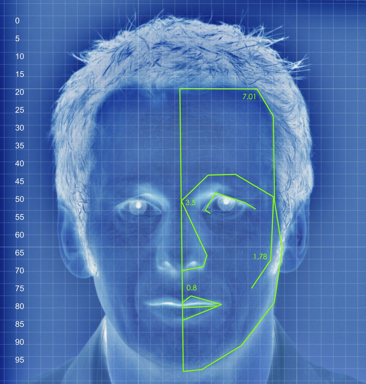 Военные дроны научились распознавать лица людей
