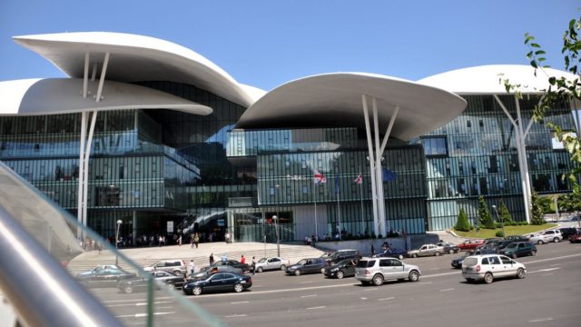 В Грузии в Домах юстиции стали доступны услуги Пенсионного агентства