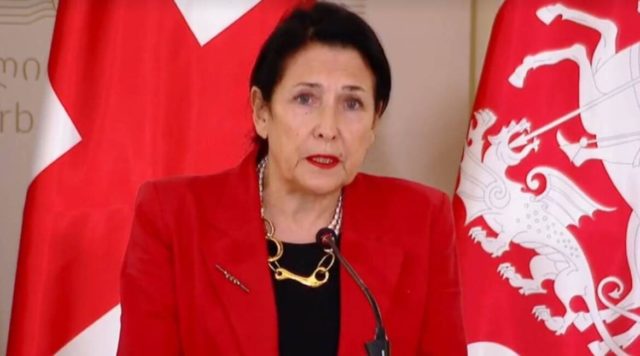 Зурабишвили выразила поддержку женщинам-жертвам сексуальных домогательств