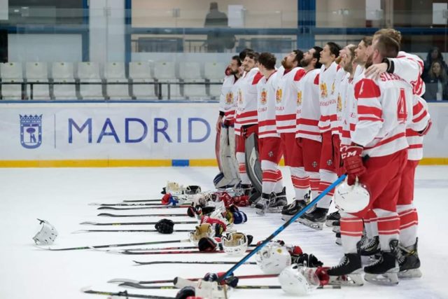 Сборная Грузия по хоккею завоевала серебряные медали на турнире в Мадриде