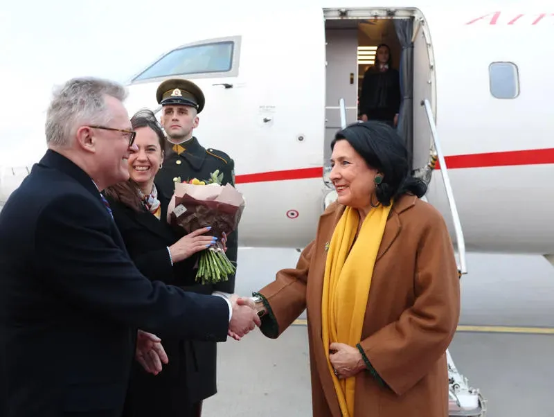 Литву с официальным визитом посещает президент Грузии Саломе Зурабишвили