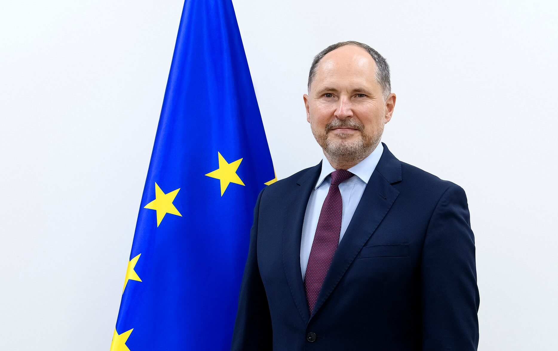 Посол ЕС в Грузии не исключил временного приостановления действия безвизового режима