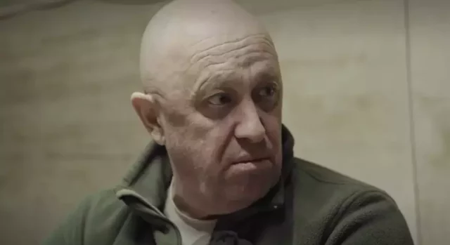 Глава ЧВК «Вагнер» Евгений Пригожин объявил, что прекращает свой марш на Москву