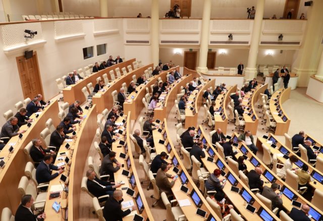 «Грузинская мечта» инициировала поправки в закон «О вещании»