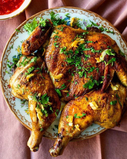 Три грузинских блюда вошли в список лучших куриных блюд мира