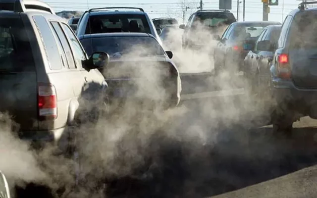 Контроль за выхлопами автотранспорта на дорогах Грузии начнется с 4 сентября