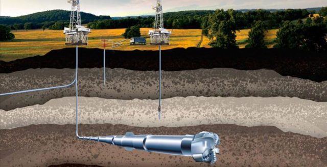 В Рустави началась добыча нефти с применением нового вида бурения