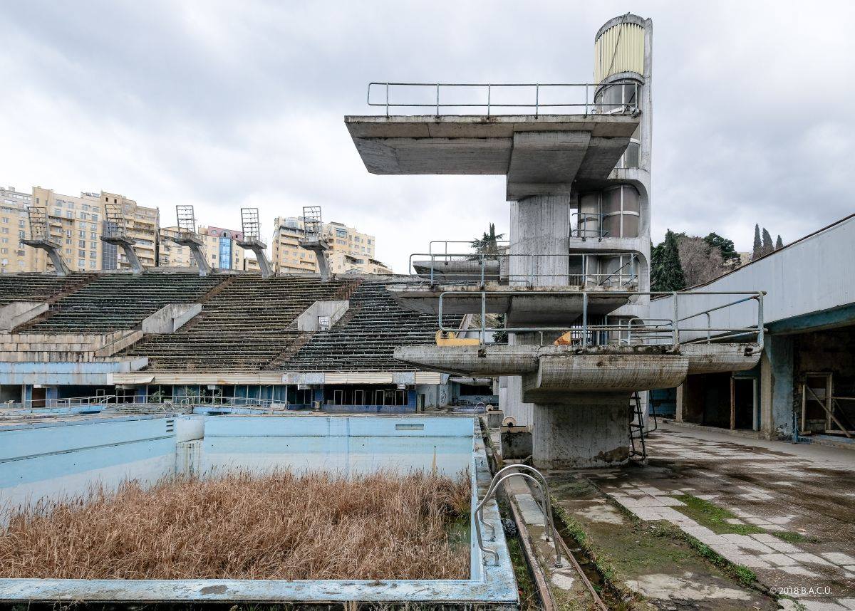 Бассейн “Лагуна Вере” продан