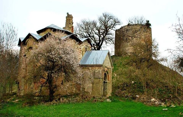 Министерство культуры Грузии планирует восстановить средневековую крепость Бочорма