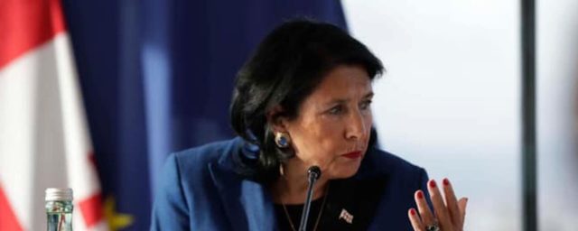 Зурабишвили наложила вето на поправки в закон "О собраниях и манифестациях"