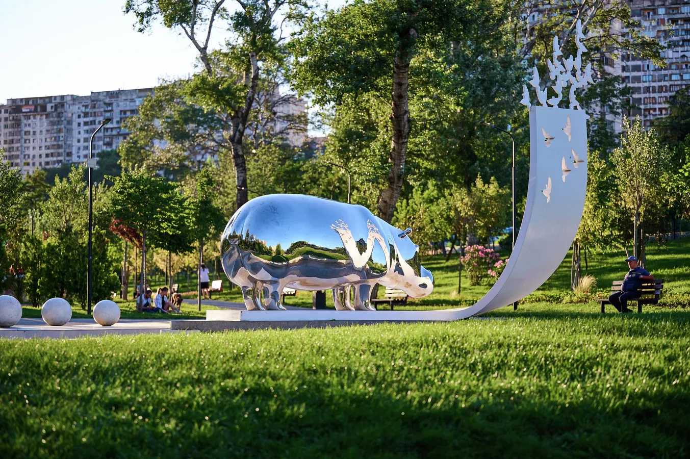 Каха Каладзе приглашает жителей Тбилиси на концерт в парк "Мзиури"