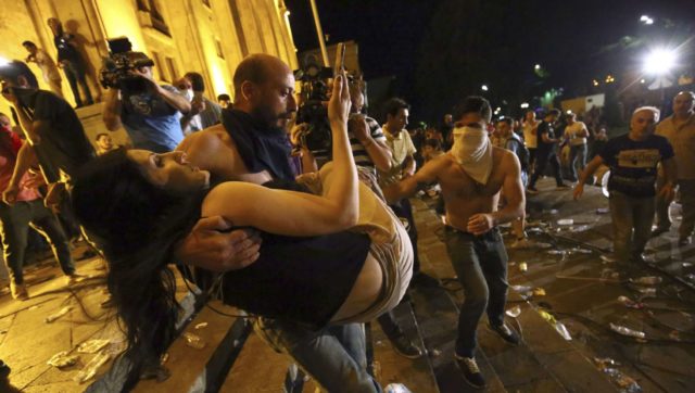 Суд обязал МВД Грузии возместить ущерб двум пострадавшим во время июньских акций 2019 года