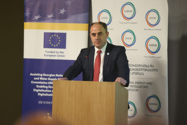 В Грузии снижен тариф на электроэнергию