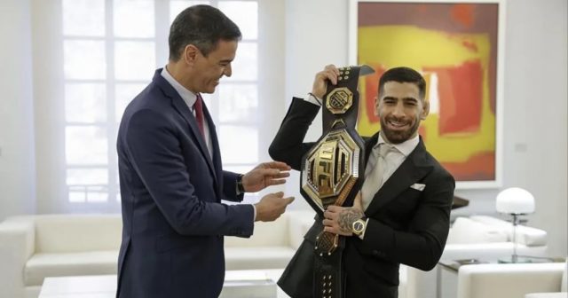 Премьер Испании объявил, что Илия Топурия получит испанское гражданство