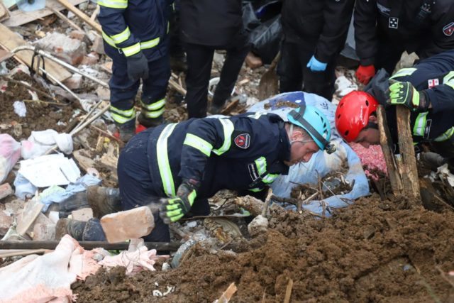 В результате схода оползня в Нергети погибло восемь человек