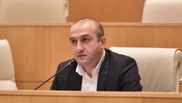 Зурабишвили и оппозиции нельзя было доверять без конкретного плана действий - Хвичия