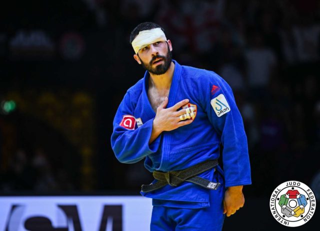 Тато Григалашвили третий раз подряд выиграл чемпионат мира по дзюдо
