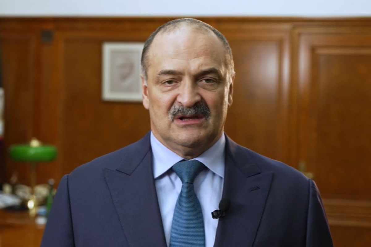 Более 15 полицейских и несколько мирных жителей погибли в результате атаки боевиков в Дагестане