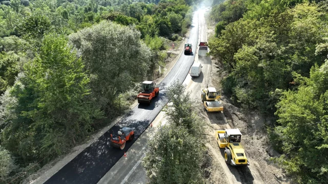 Завершена основная часть работ на 33,6-километровом участке дороги Вазиани-Гомбори-Телави