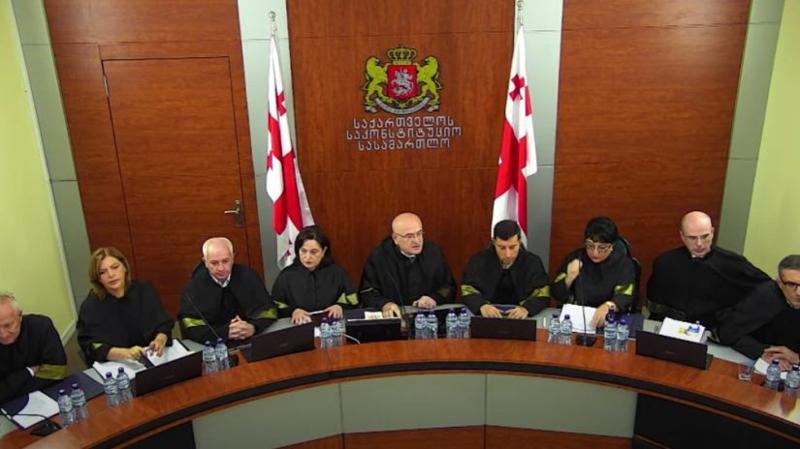 Конституционный суд Грузии завершил слушания по делу о законе об "иноагентах"