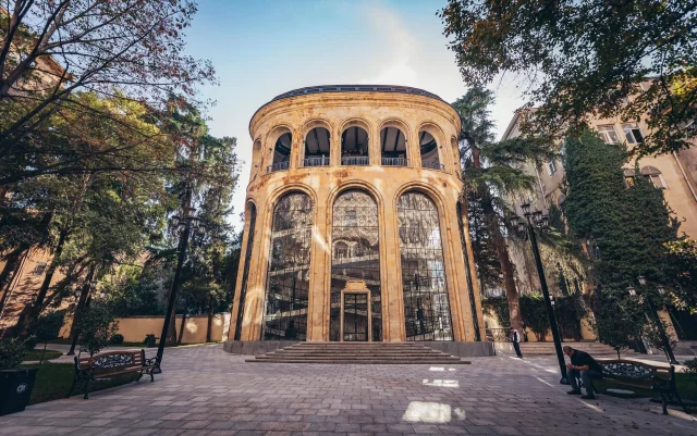 Открылась канатная дорога проспект Руставели - парк Мтацминда