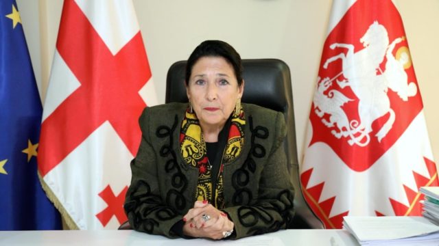 Зурабишвили: «Мы сновастали свидетелями жестоких и непропорциональных нападений на грузинский народ и СМИ