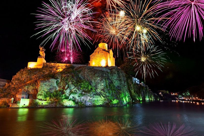 Тбилиси начинает готовится к Новому году