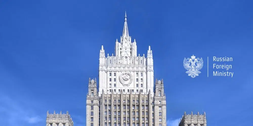 С 2025 года иностранцы без виз смогут находиться в России не больше 90 дней