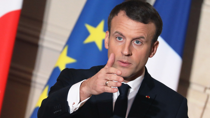 Россия оказала влияние на выборы в Грузии - президент Франции Эммануэль Макрон