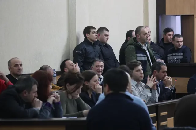 Экс-мэру Тбилиси Гиги Угулава и семерым участникам акции протеста назначен залог