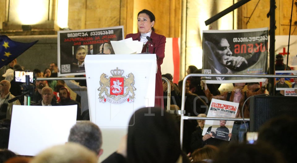 Зурабишвили предложила оппозиции создать Платформу сопротивления