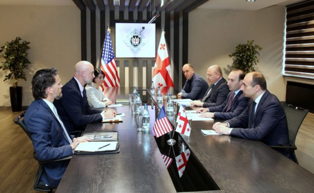 Глава СГБ Грузии встретился с атташе ФБР посольства США