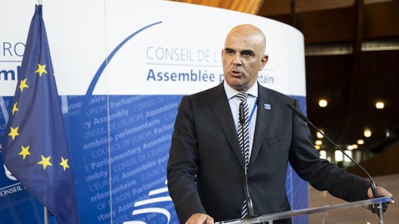 Ситуация в Грузии развивается в неправильном направлении - генеральный секретарь Совета Европы