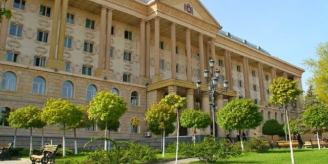 «Грузинская мечта» ограничивает освещение судебных процессов в СМИ