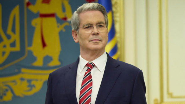 Министр финансов США заявил о способности украинской экономики обогнать российскую